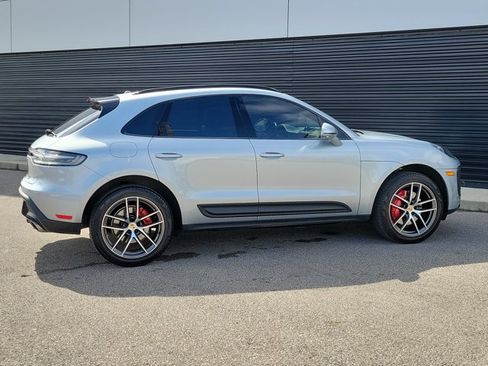 Certified 2023 Porsche Macan S AWD/4WD image 8