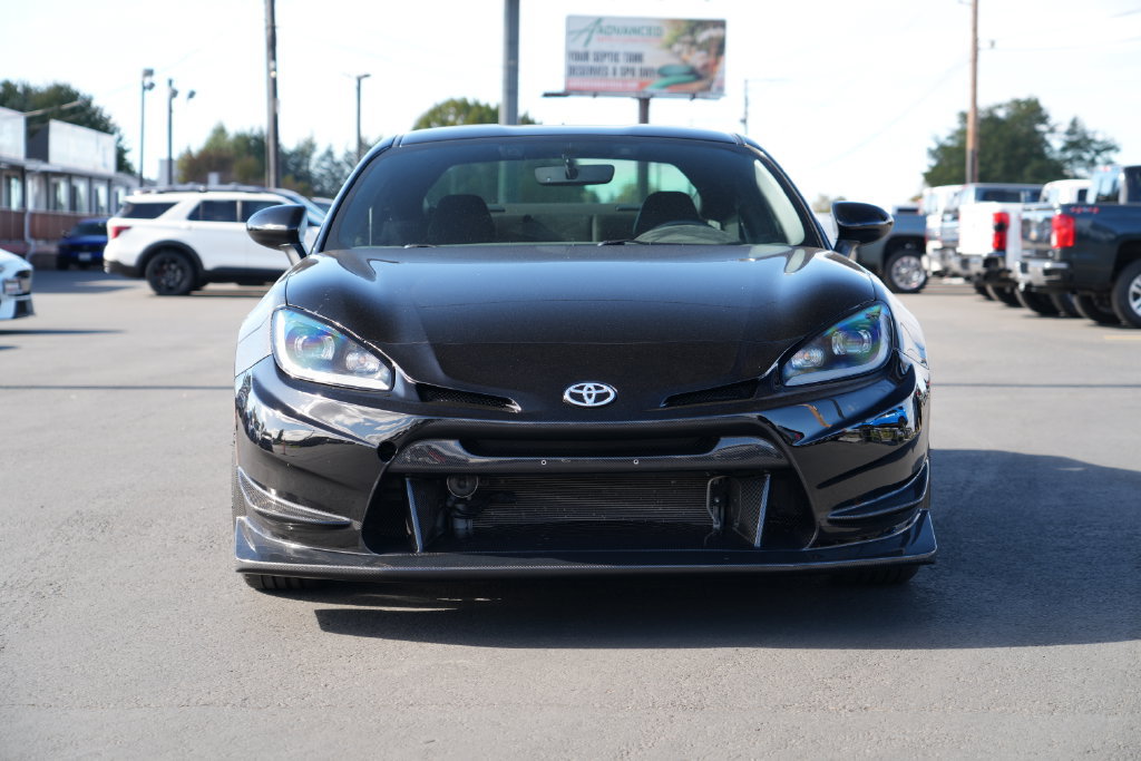 Used 2025 Toyota GR86 Premium w/ Performance Package RWD image 3