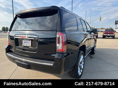 Used 2017 GMC Yukon Denali w/ Open Road Package image 17
