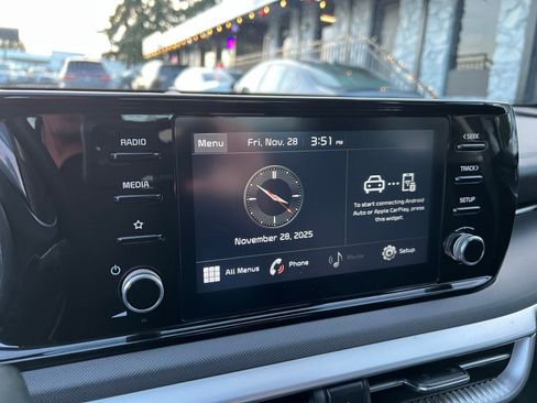 Used 2021 Kia K5 LXS image 34