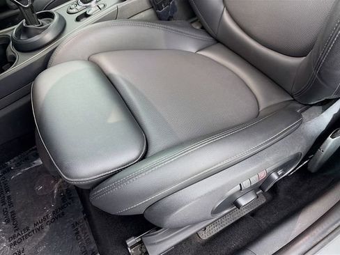 Used 2022 MINI Cooper Countryman S w/ Premium Package image 18