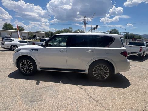 Used 2018 INFINITI QX80 2WD w/ Driver Assistance Package image 6