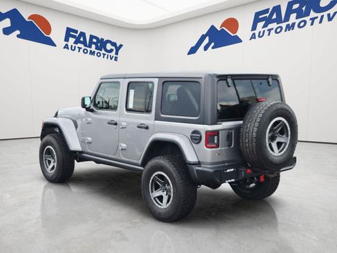 Used 2020 Jeep Wrangler Unlimited Sahara w/ Dual Top Group AWD/4WD image 7