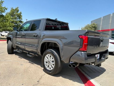 Used 2024 Toyota Tacoma SR5 RWD image 8