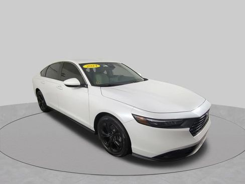 Used 2024 Honda Accord LX image 12