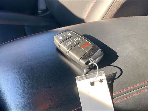 Used 2024 Dodge Durango GT image 12