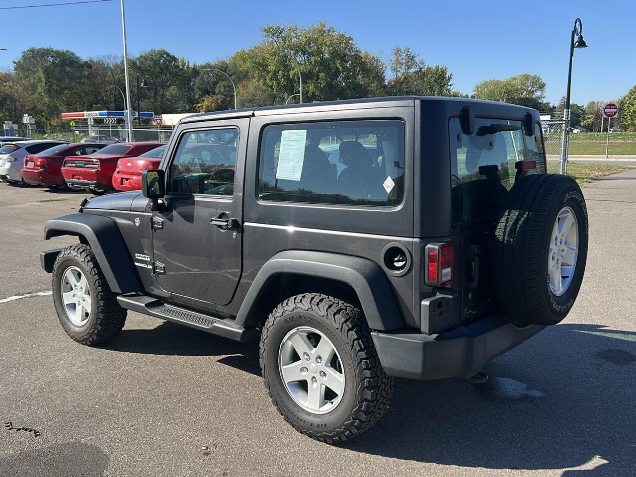 Used 2017 Jeep Wrangler Sport w/ Quick Order Package 24S AWD/4WD image 7