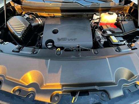 Used 2023 Chevrolet Traverse Premier w/ Redline Edition image 30