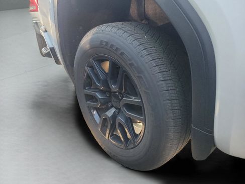 Used 2023 GMC Sierra 1500 Elevation w/ Elevation Premium Package image 18