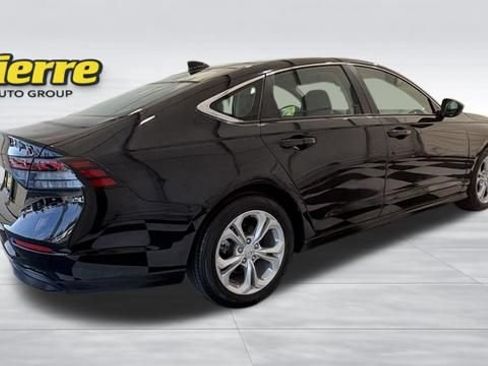 Used 2023 Honda Accord LX image 5