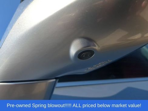Used 2023 Lexus IS 350 F Sport RWD image 9