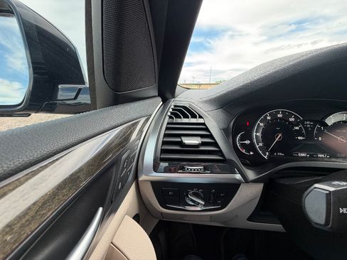 Used 2018 BMW X3 xDrive30i AWD/4WD image 24