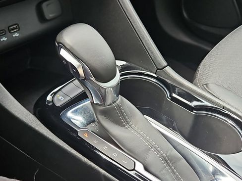 Used 2025 Buick Encore GX Preferred FWD image 20