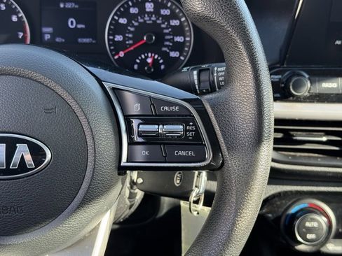 Used 2019 Kia Forte LXS image 23