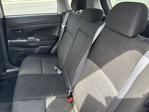 Used 2020 Mitsubishi Outlander Sport AWD image 13