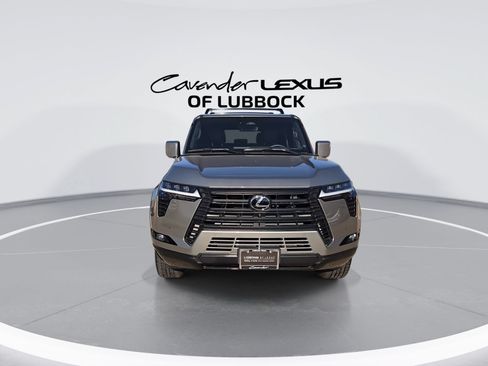 Used 2026 Lexus GX 550 w/ Accessory Package (2T) AWD/4WD image 3