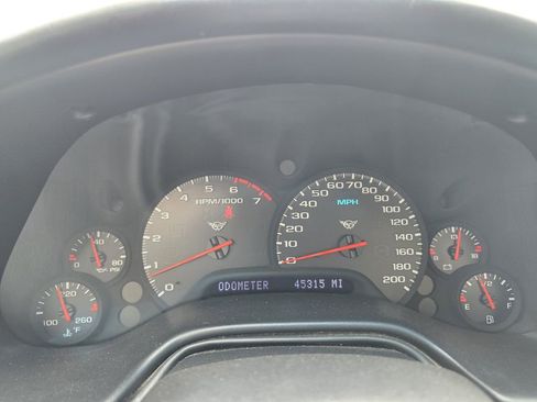 Used 1998 Chevrolet Corvette Convertible image 24
