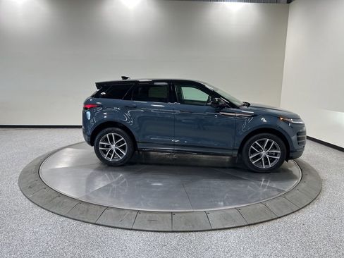 Used 2024 Land Rover Range Rover Evoque Dynamic SE image 5