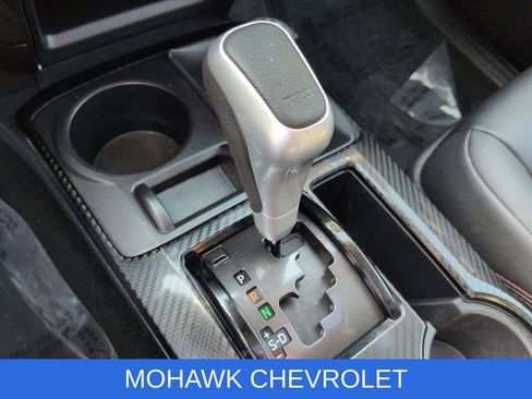 Used 2023 Toyota 4Runner TRD Off-Road Premium w/ Moonroof Package AWD/4WD image 17