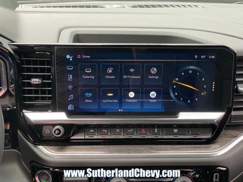 Used 2025 Chevrolet Silverado 1500 LTZ w/ Technology Package AWD/4WD image 35