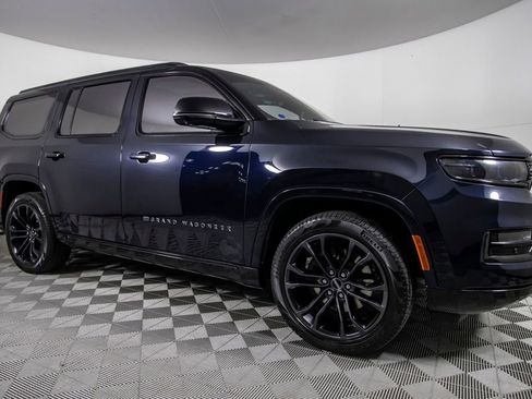 Used 2023 Jeep Grand Wagoneer Series III w/ Rear Seat Video Group 1 image 3