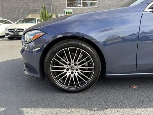 Used 2025 Mercedes-Benz C 300 4MATIC Sedan image 9