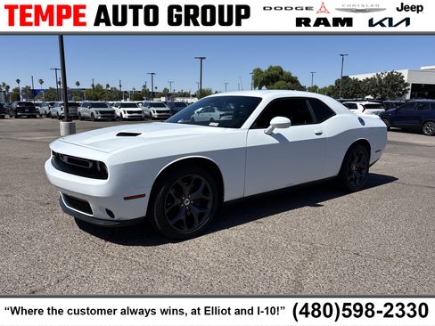 Used 2019 Dodge Challenger SXT w/ Plus Package RWD image 1