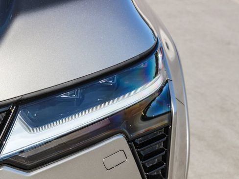 Certified 2025 Lexus GX 550 w/ Accessory Package (2T) AWD/4WD image 9