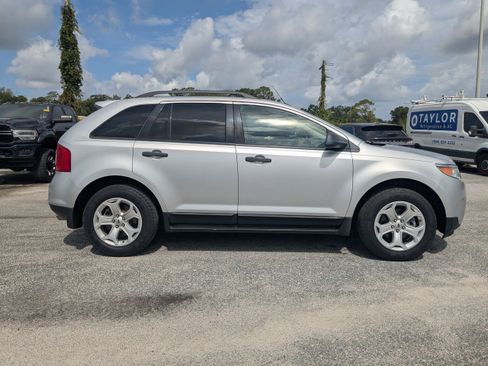 Used 2014 Ford Edge SE w/ Equipment Group 101A FWD image 3
