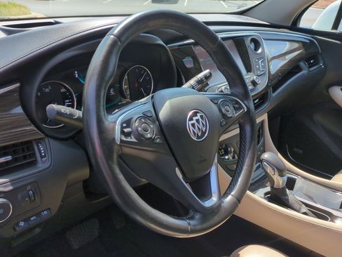 Used 2020 Buick Envision Premium w/ Driver Confidence Package image 18