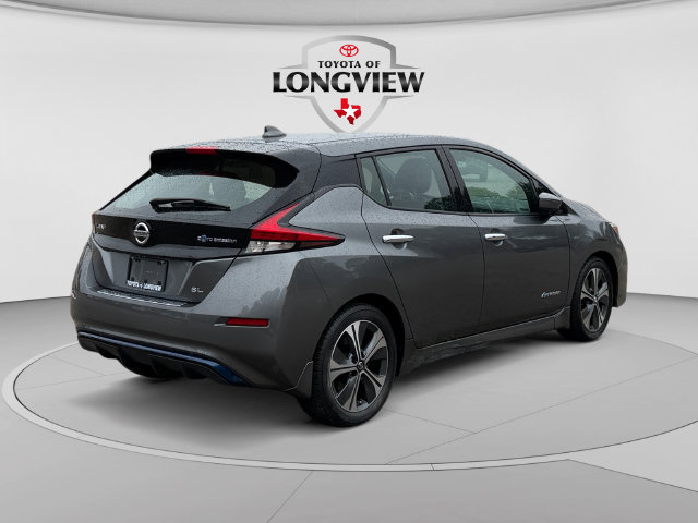 Used 2018 Nissan Leaf SL w/ SL Technology Package FWD image 5