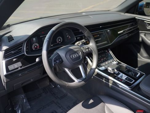Used 2020 Audi Q8 Premium Plus w/ Premium Plus Package AWD/4WD image 9