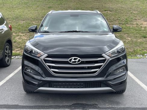 Used 2016 Hyundai Tucson Sport FWD image 3