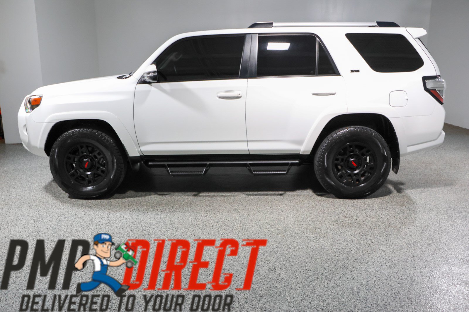 Used 2021 Toyota 4Runner SR5 Premium w/ Moonroof Package AWD/4WD image 10