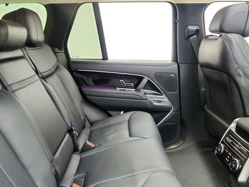 Used 2023 Land Rover Range Rover SE AWD/4WD image 23