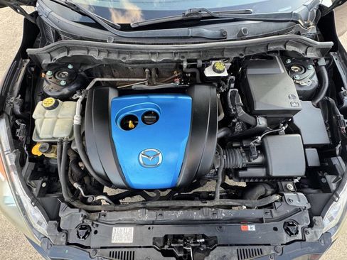 Used 2013 MAZDA MAZDA3 i Sport image 15