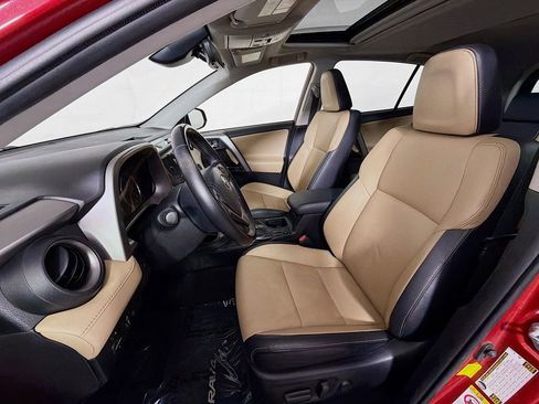 Used 2016 Toyota RAV4 Limited w/ Advanced Technology Package FWD image 12