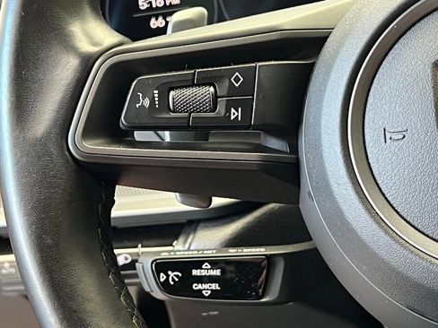 Certified 2020 Porsche 911 Carrera w/ Sport Chrono Package RWD image 9