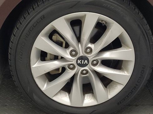 Used 2016 Kia Optima LX w/ Option Group 014 FWD image 31