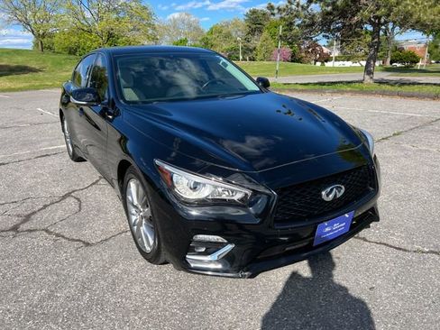 Used 2019 INFINITI Q50 Luxe AWD/4WD image 2
