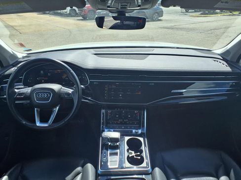 Used 2023 Audi Q7 3.0T Premium Plus AWD/4WD image 3