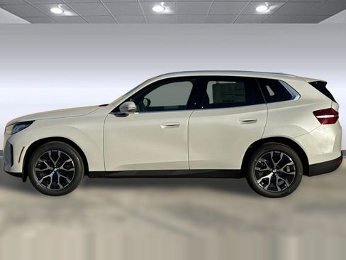 Used 2026 BMW X3 xDrive30i w/ Premium Package AWD/4WD image 2