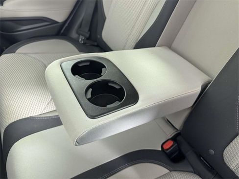 Used 2020 Subaru Forester Premium image 34