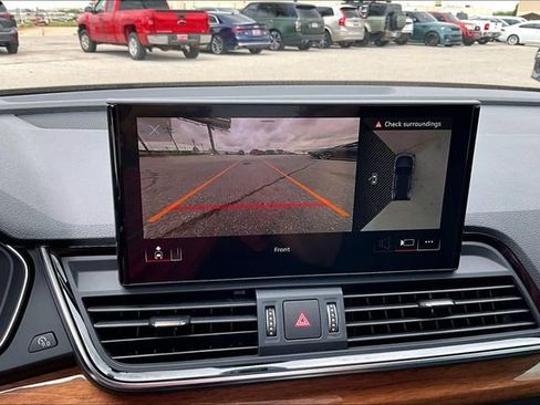 Used 2023 Audi Q5 2.0T Premium Plus w/ Premium Plus Package AWD/4WD image 23