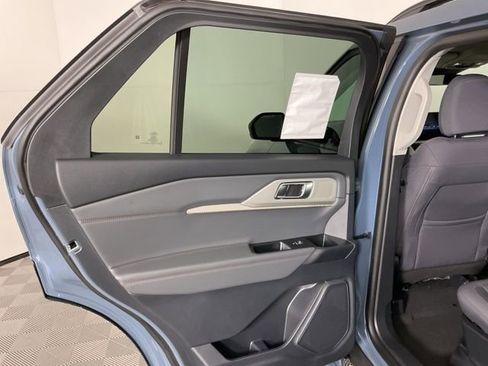 New 2026 Ford Explorer Active AWD/4WD image 25