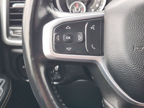 Used 2024 RAM 2500 Big Horn AWD/4WD image 30
