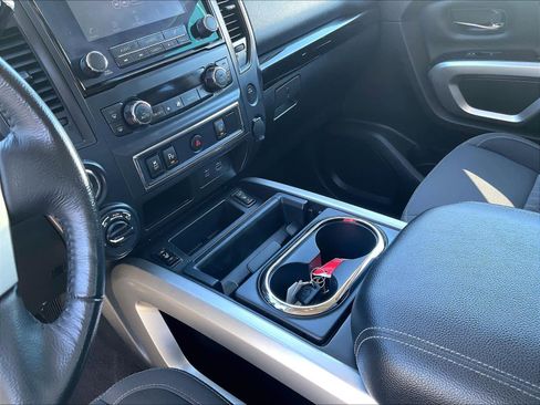 Certified 2023 Nissan Titan SV w/ SV Convenience Package image 19