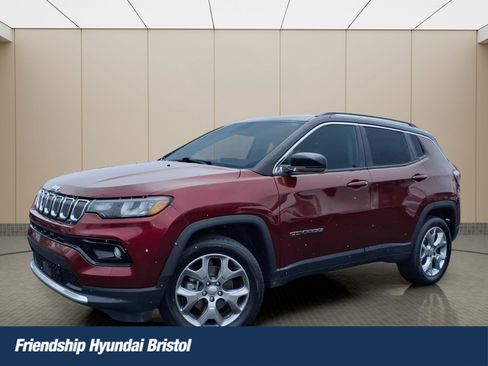 Used 2022 Jeep Compass Limited image 1