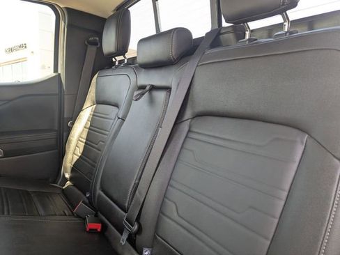 Used 2024 Ford Ranger Lariat w/ Trailer Tow Package image 26