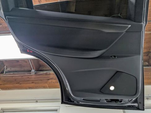 Used 2019 Tesla Model X P100D AWD/4WD image 16